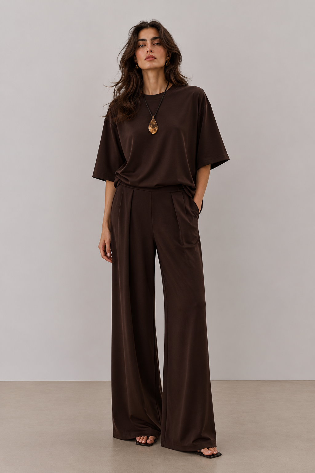 Kahve Modal Karışımlı T-Shirt Pantolon Takım