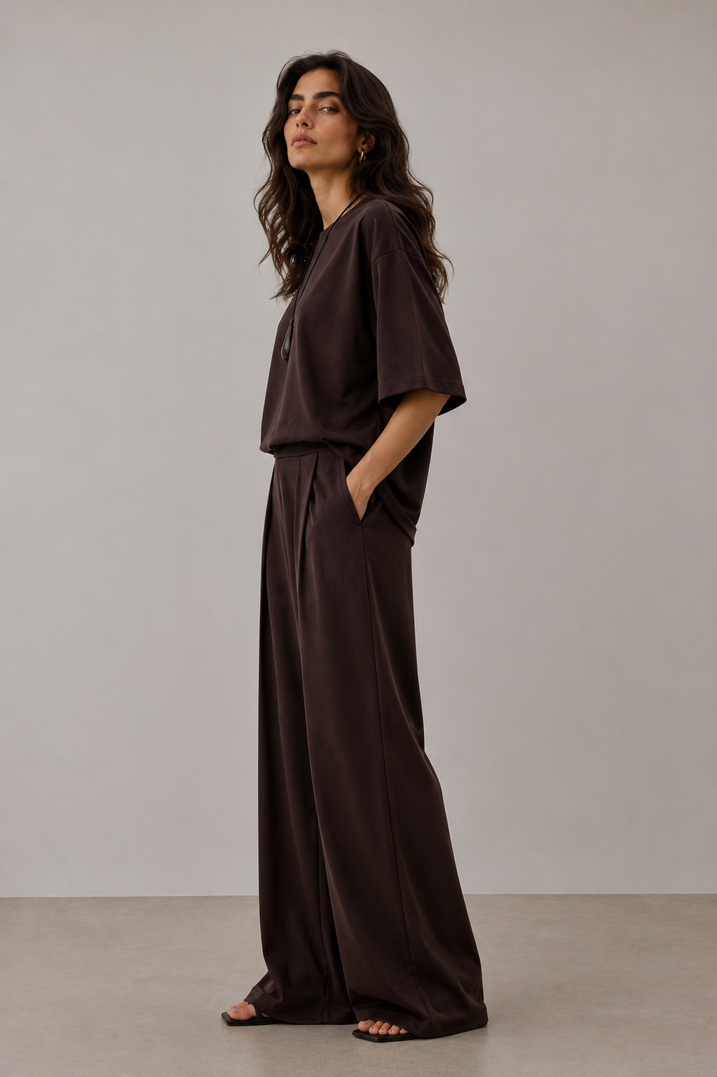 Kahve Modal Karışımlı T-Shirt Pantolon Takım